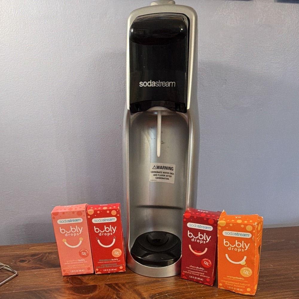 SodaStream Jet Sparkling Water Maker Soda Maker JET100 4 Flavors included
